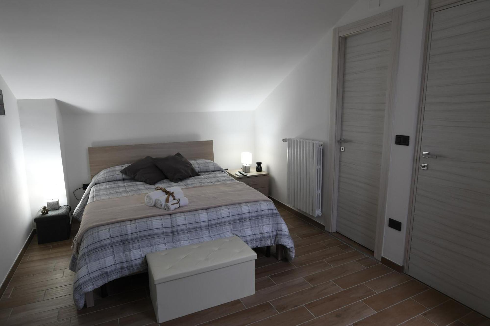 Casa Da Passaro Vicina Ad Ospedale, Stadio E Marina Salerno